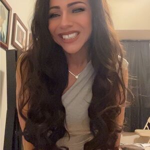 Meet your Posher, Casie